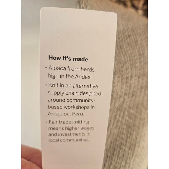 100% Peruvian Alpaca Grey Ombre Poncho "The Fisher Project" Eileen Fisher One Sz - Picture 13 of 14